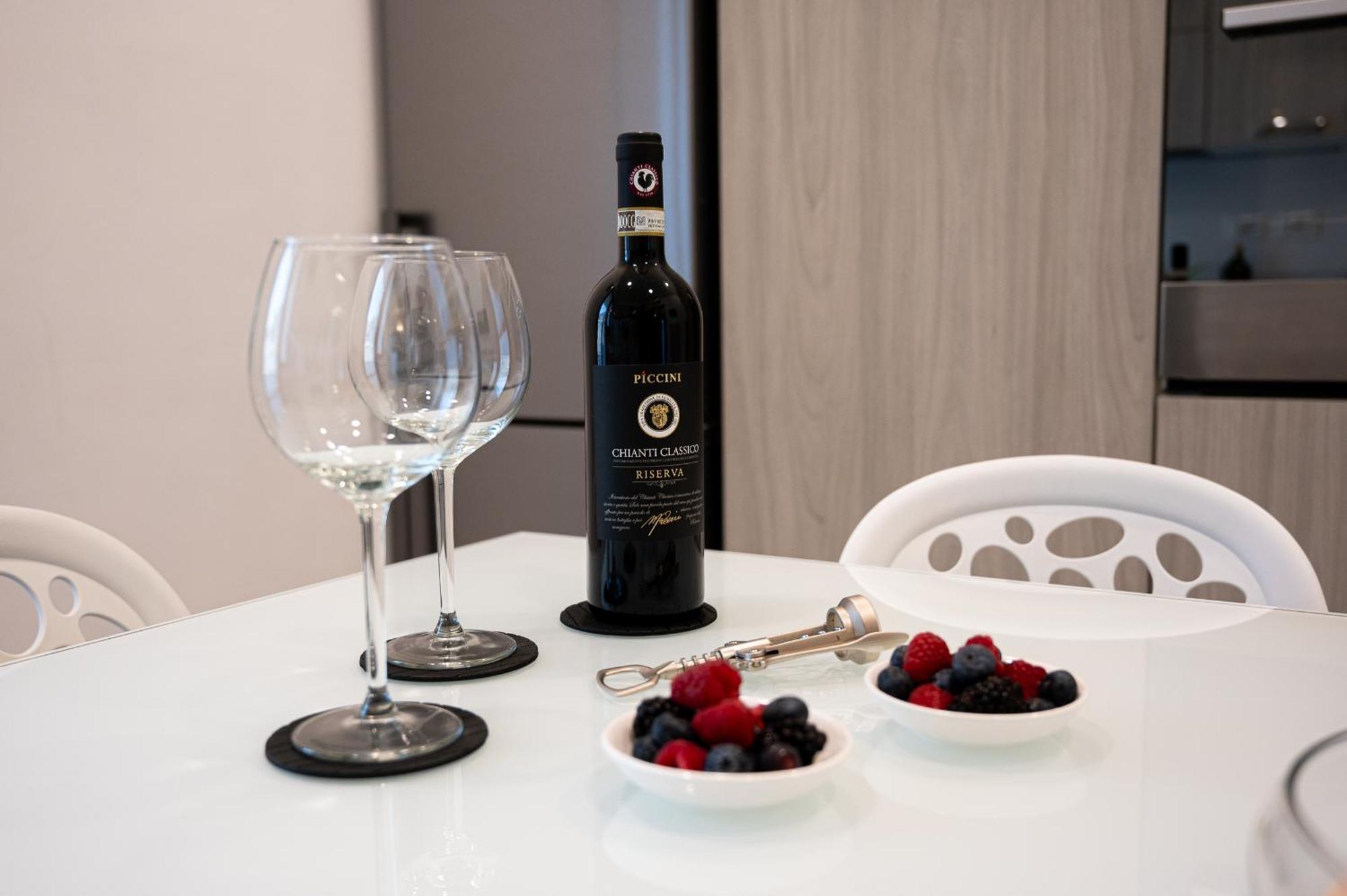 Godi Fiorenza Suite - Duomo A 15 Minuti E Aeroporto A 4 Minuti Con Tramvia T2 피렌체 외부 사진